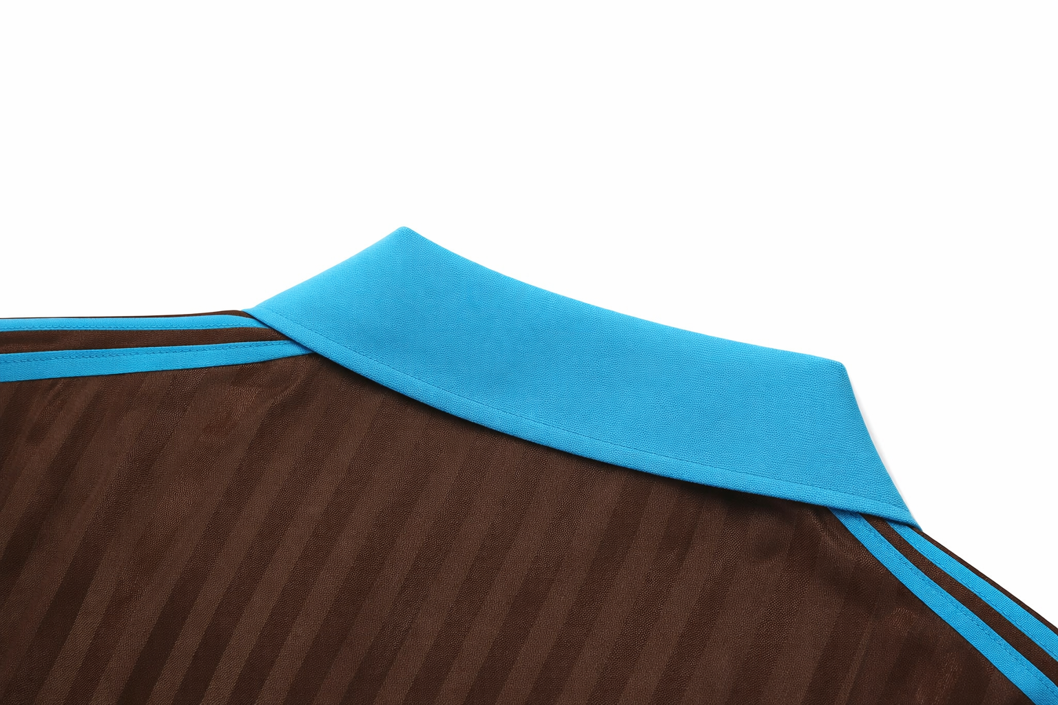 Cocoa Contrast Collar Striped Cropped Jersey